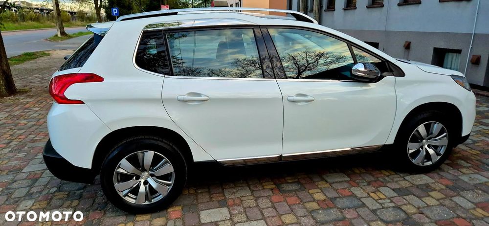 Peugeot 2008 PureTech 110 Stop&Start Allure - 37