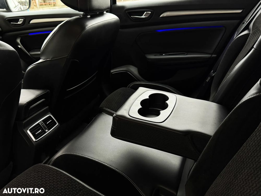 Renault Megane ENERGY dCi 110 EDC INTENS - 13