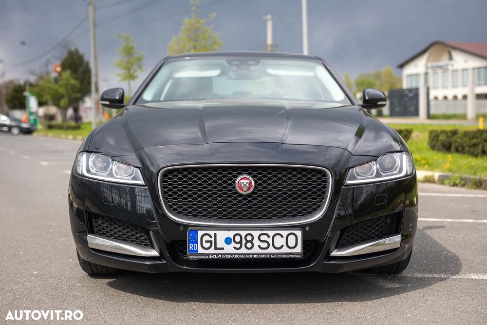 Jaguar XF 20d Aut. Prestige - 4