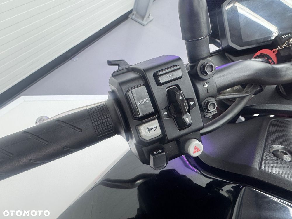 Honda Hornet - 26