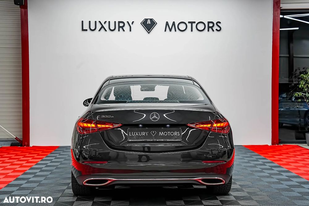 Mercedes-Benz C 300 e 9G-TRONIC Avantgarde - 9