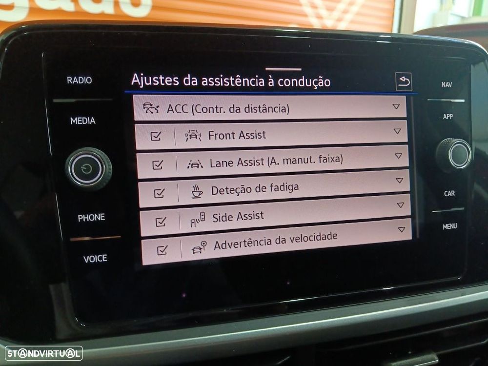 VW T-Roc 1.0 TSI Urban - 27