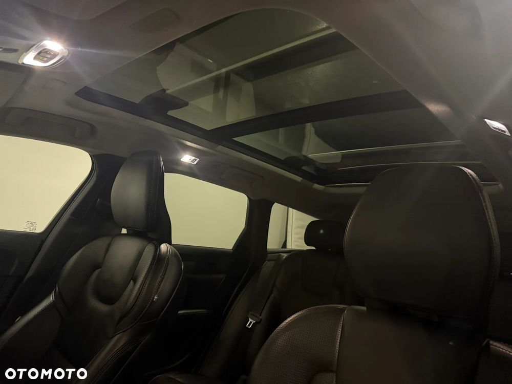 Volvo V90 D5 AWD Geartronic Momentum Pro - 19
