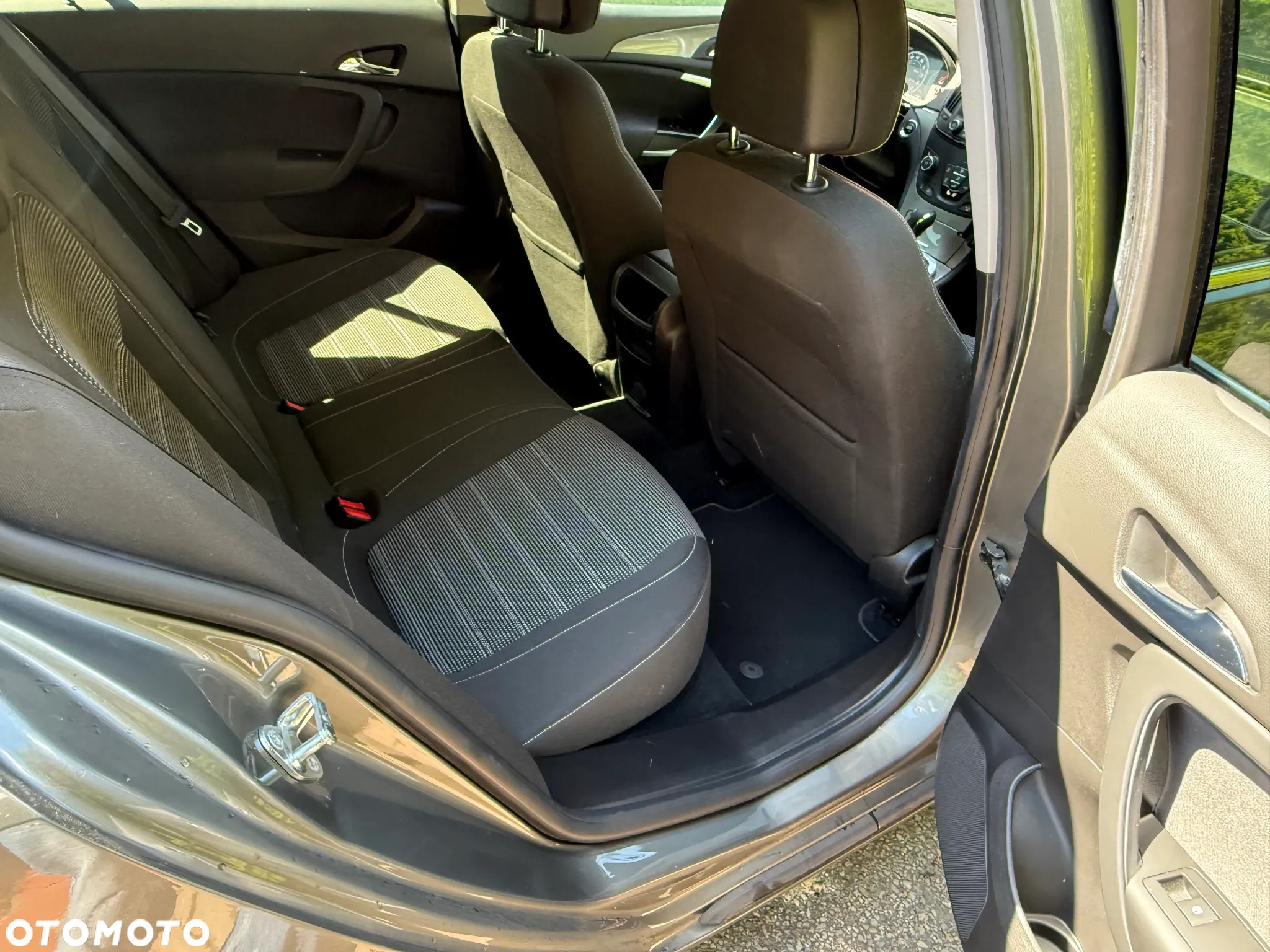 Opel Insignia 2.0 CDTI automatik Business Edition - 8