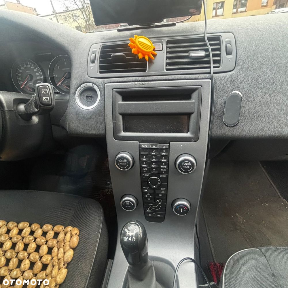 Volvo V50 - 4