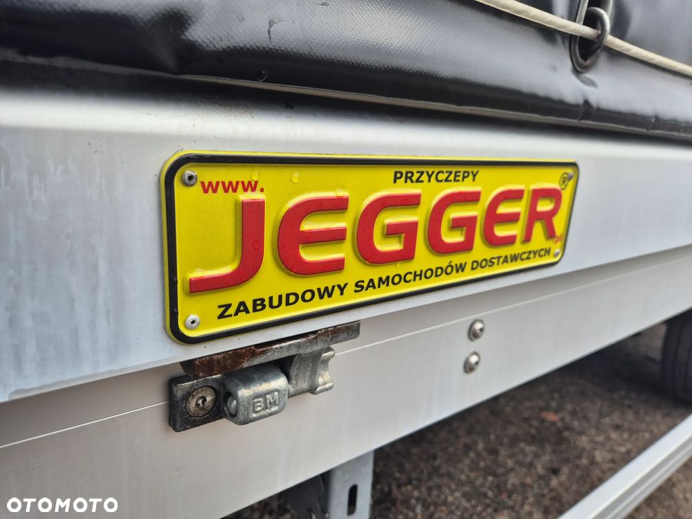 Mercedes-Benz SPRINTER 319 12EP JEGGER FULL LED 2023 DRZWI TYŁ KLIMATYZACJA WEBASTO PODUSZKI SALON PL BEZWYPADKOWY SERWISOWANY W ASO MB BEZ KLUCZYKOWY DOSTĘP - 21