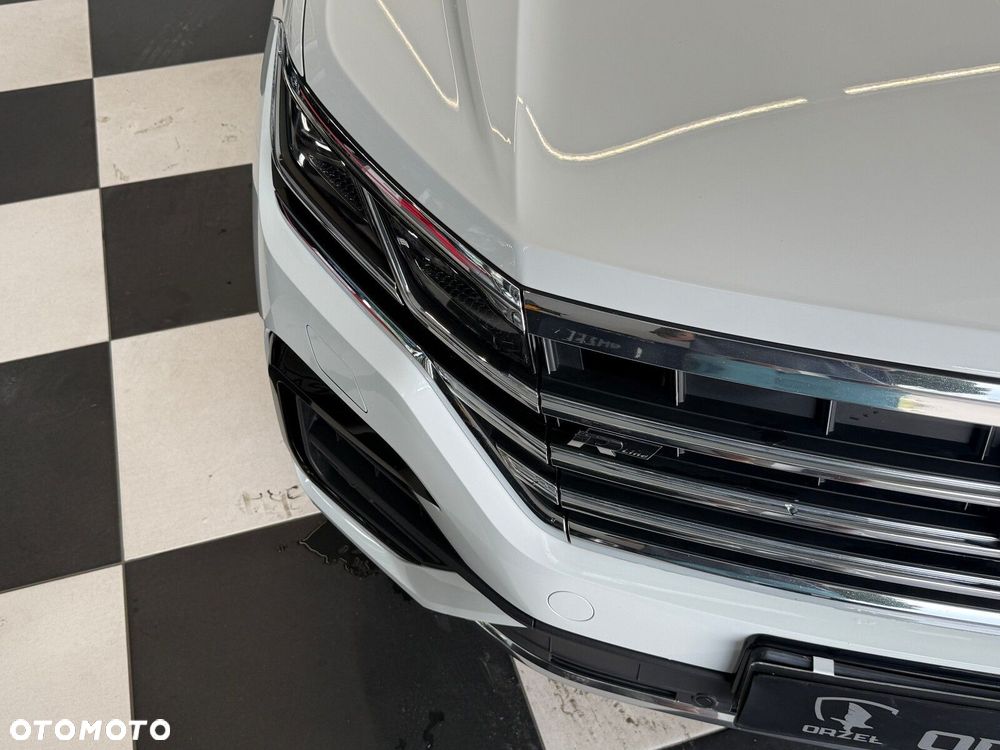 Volkswagen Touareg - 3