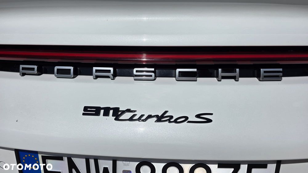 Porsche 911 - 28