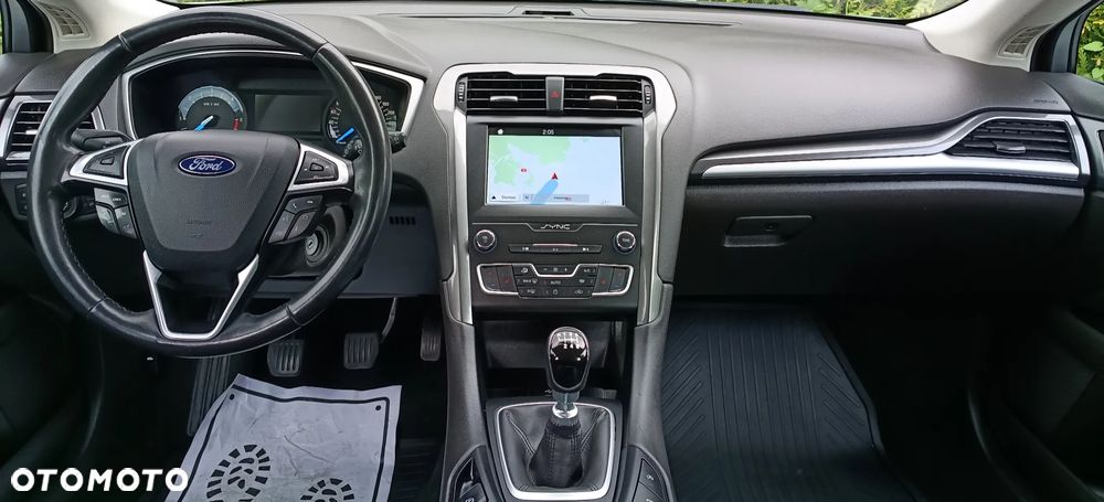 Ford Mondeo 2.0 TDCi STart-Stopp Trend - 17