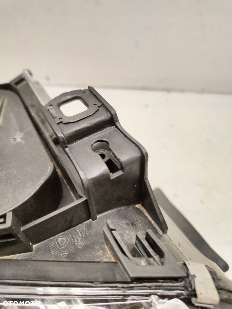 lampa przód prawa bmw iii 3 e92 e93 xenon lift 7239928-07 - 4