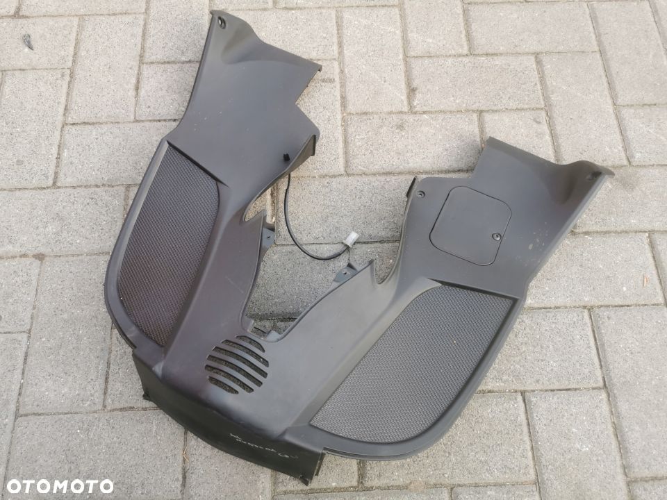 Plug nadkole  Piaggio MP3 Yourban 125/300 - 1