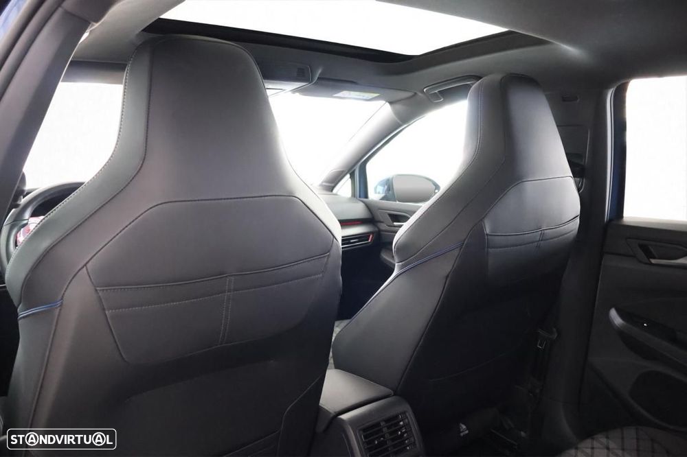 VW Golf 1.5 eTSI R-Line DSG - 17