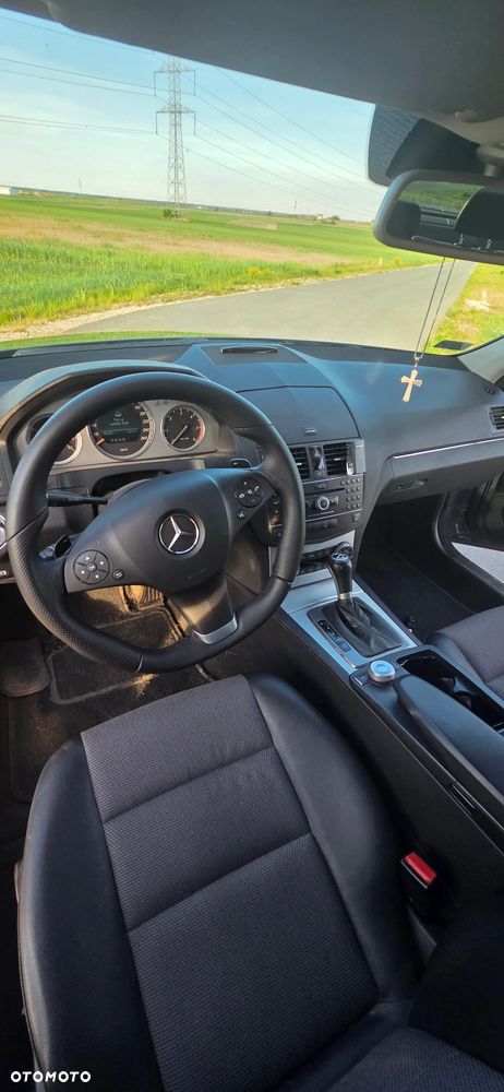 Mercedes-Benz Klasa C 320 CDI Avantgarde 4-Matic - 4