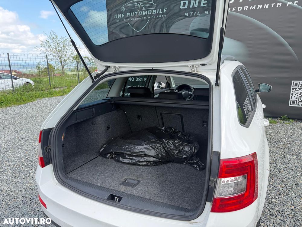 Skoda Octavia 1.6 TDI Green tec Active - 11