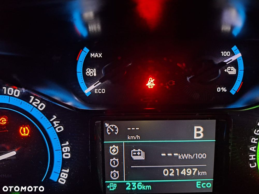 Citroën E BERLINGO - 9