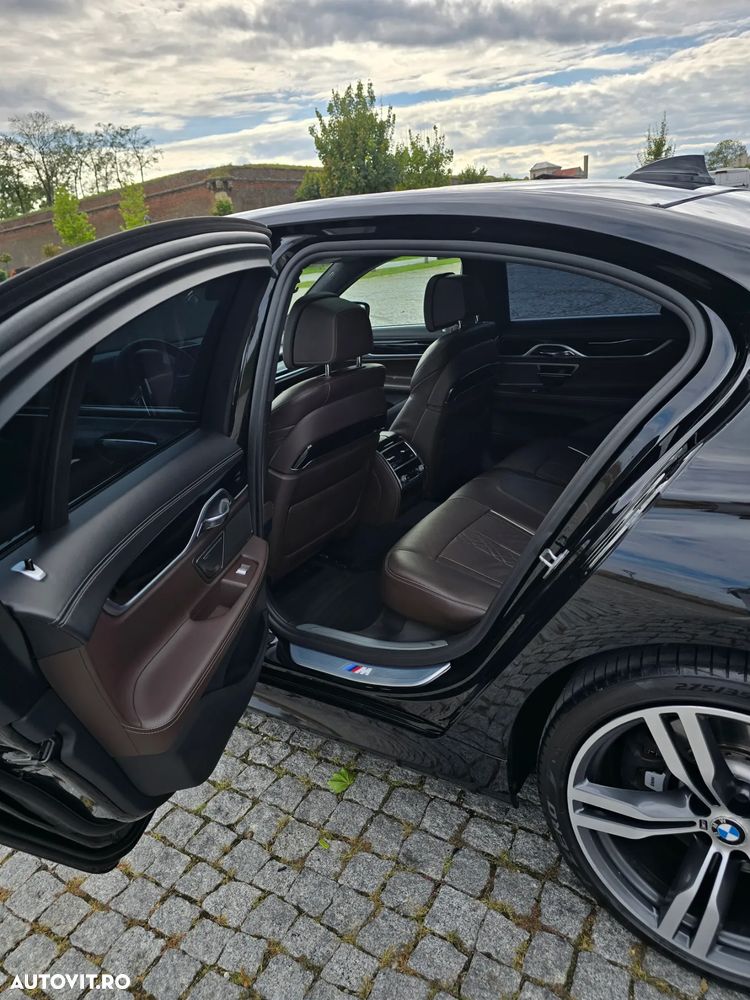 BMW Seria 7 740d xDrive - 12