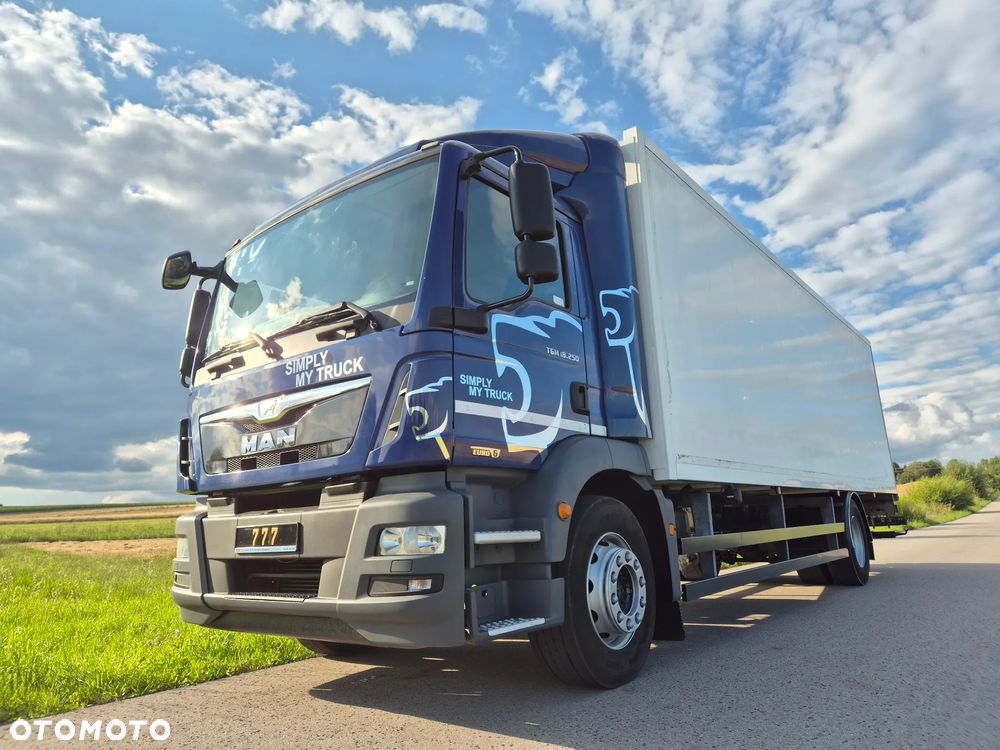 MAN TGM 18.250 Carrier 1950 D/E z Holandii / TOP STAN / 7.5m / 18 palet / winda + drzwi boczne / OKAZJA - 34