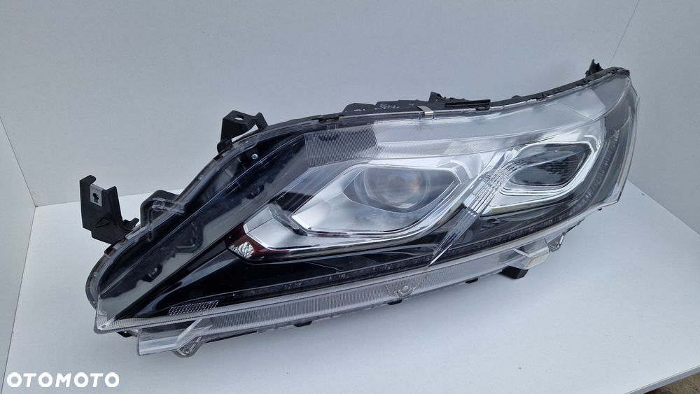 MITSUBISHI ECLIPSE LAMPA PRZÓD PRZEDNIA LEWA  EUROPA - 2