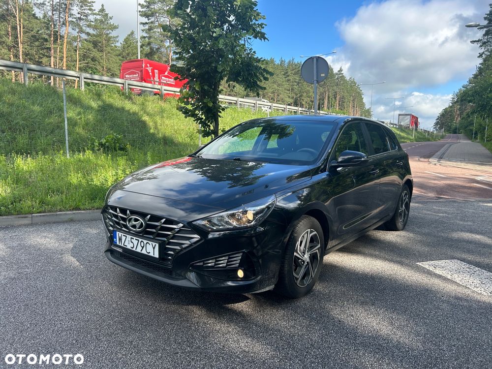 Hyundai i30 1.5 DPI Comfort - 1