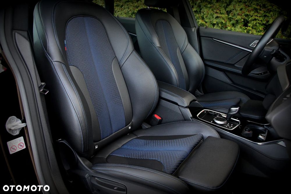 BMW Seria 2 218i M Sport - 14