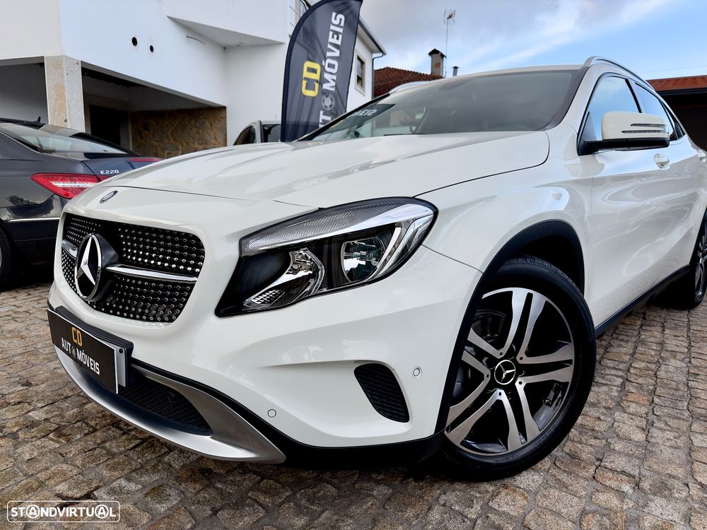 Mercedes-Benz GLA 200 CDI Urban - 11