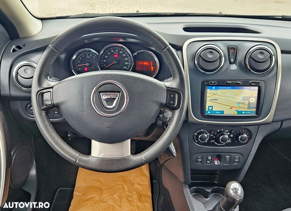 Dacia Logan 0.9 90CP Laureate - 15