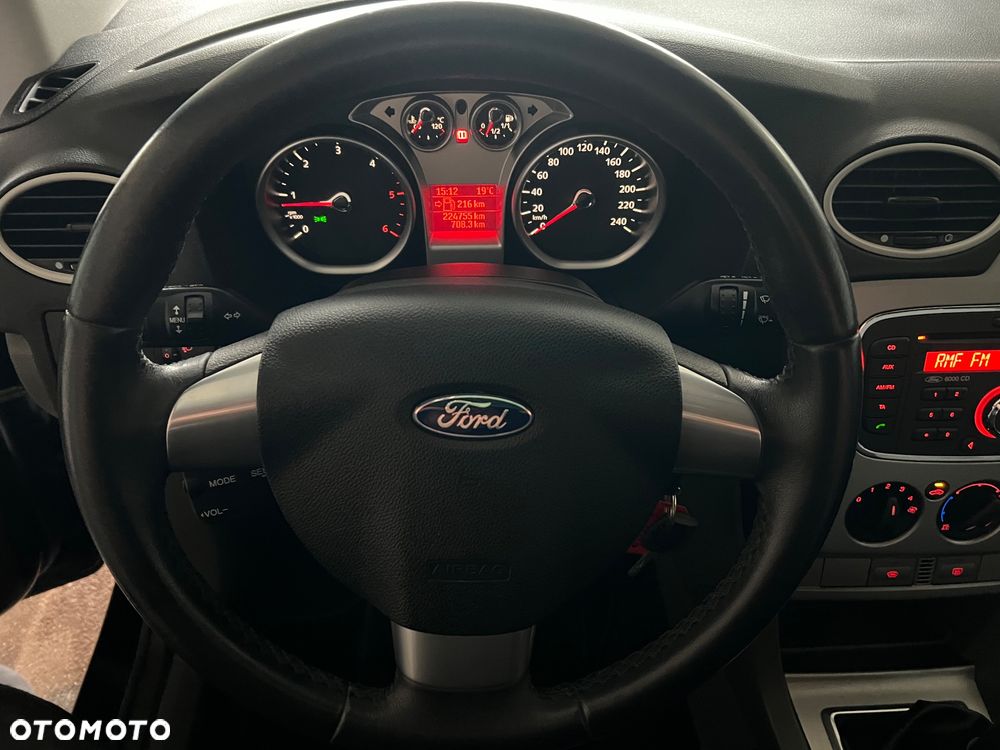 Ford Focus 1.6 TDCi Trend ECOnetic - 27