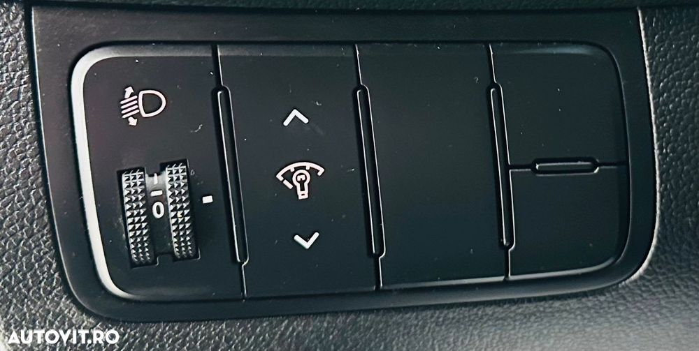 Kia Ceed 1.6 DSL CITY - 13