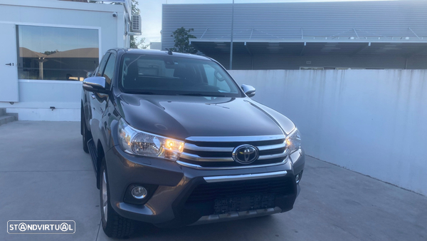 Toyota Hilux 4x4 Extra Cab Duty Comfort