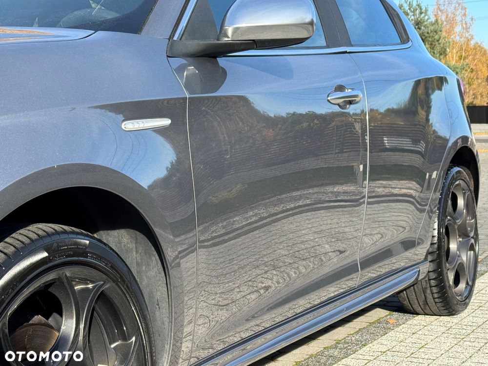 Alfa Romeo Giulietta ver-1-4-tb-sport - 7