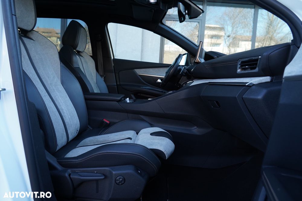 Peugeot 3008 PHEV EAT8 4X4 GT Pack - 15