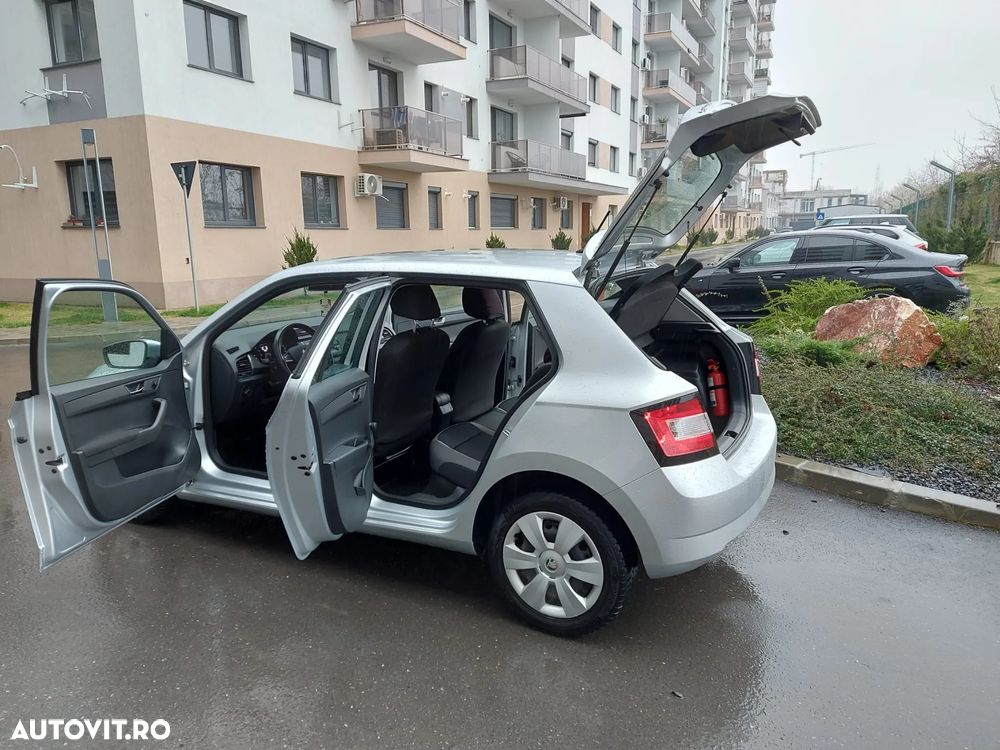 Skoda Fabia 1.0 MPI Style - 2