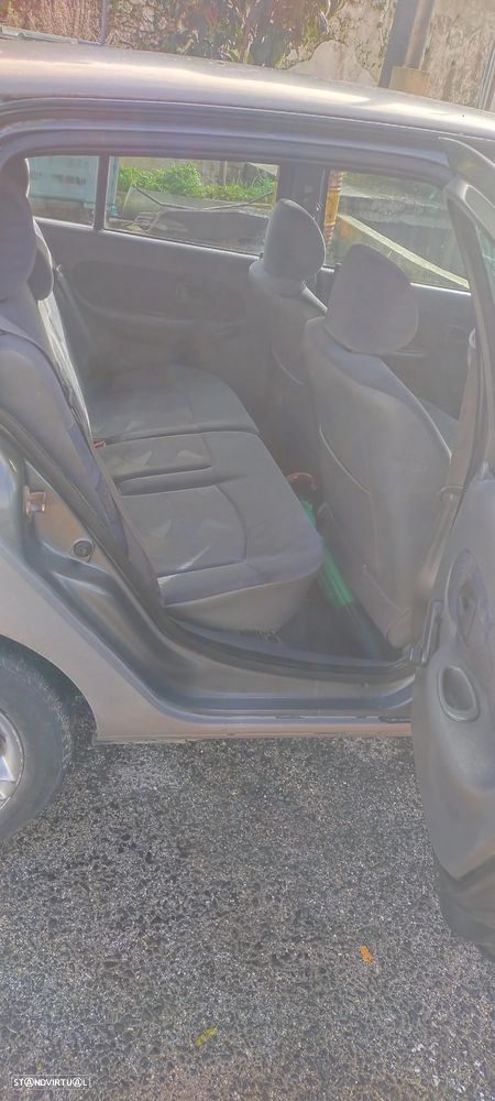 Renault Clio 1.2 Authentique - 9