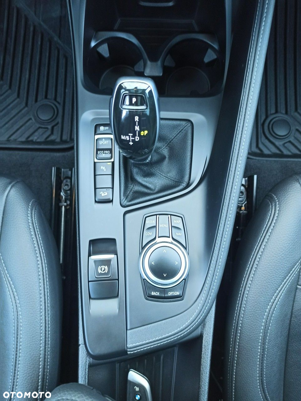 BMW X1 - 13