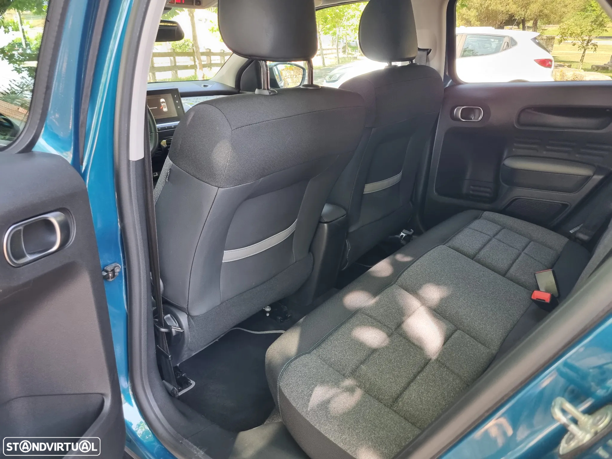 Citroën C4 Cactus PureTech 110 Stop&Start EAT6 Shine - 29