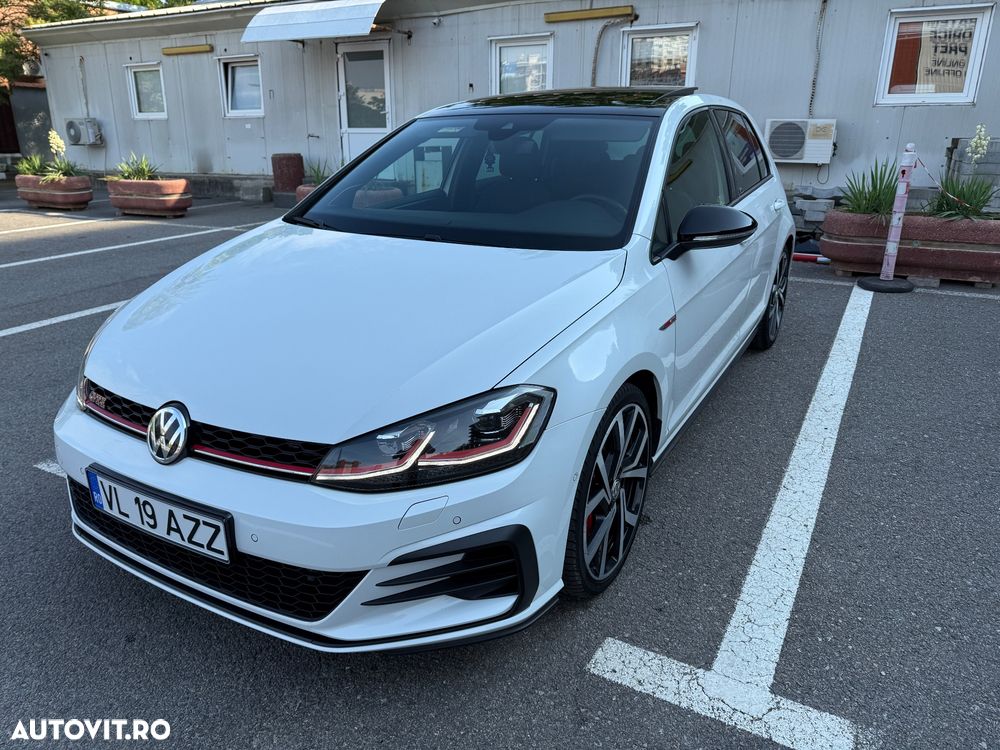 Volkswagen Golf 2.0 TSI DSG GTI Performance - 2