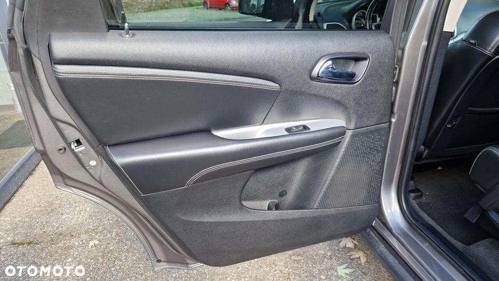 Fiat Freemont 2.0 Multijet Lounge - 7