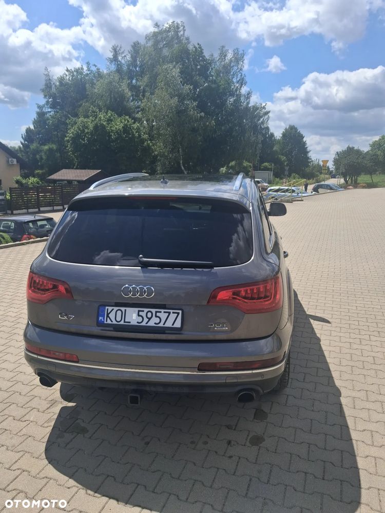 Audi Q7 - 19