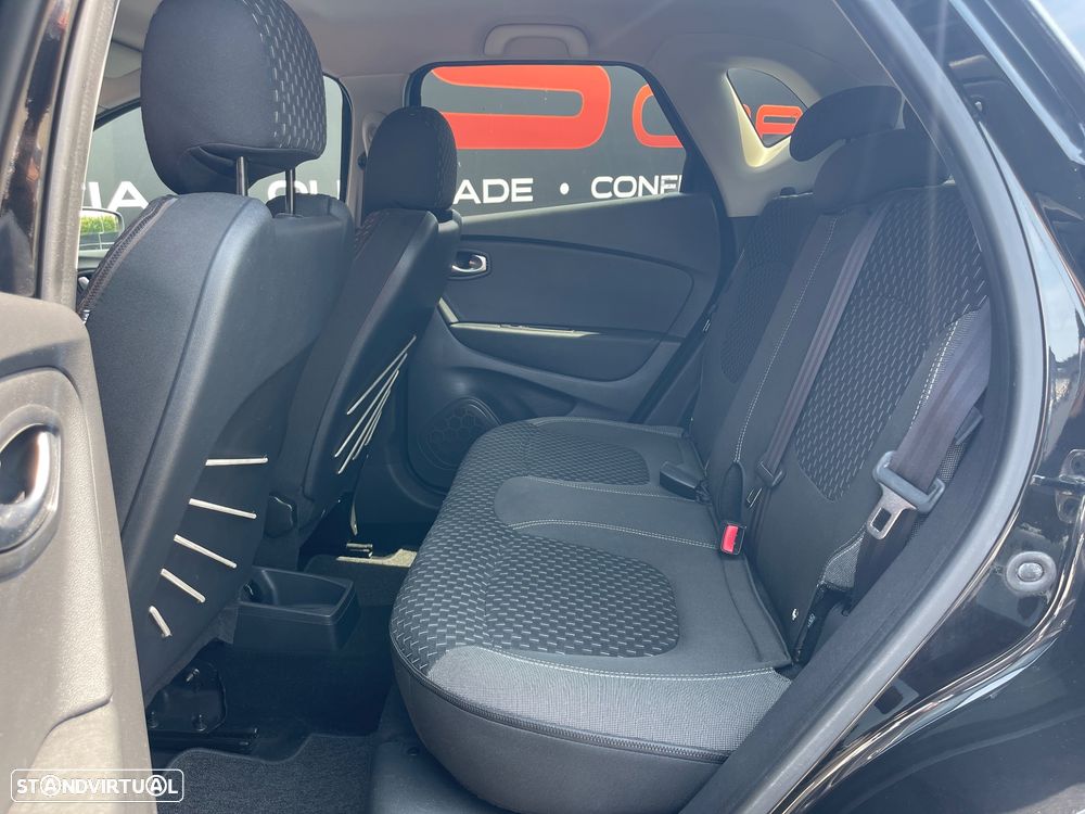 Renault Captur 1.5 dCi Exclusive - 23