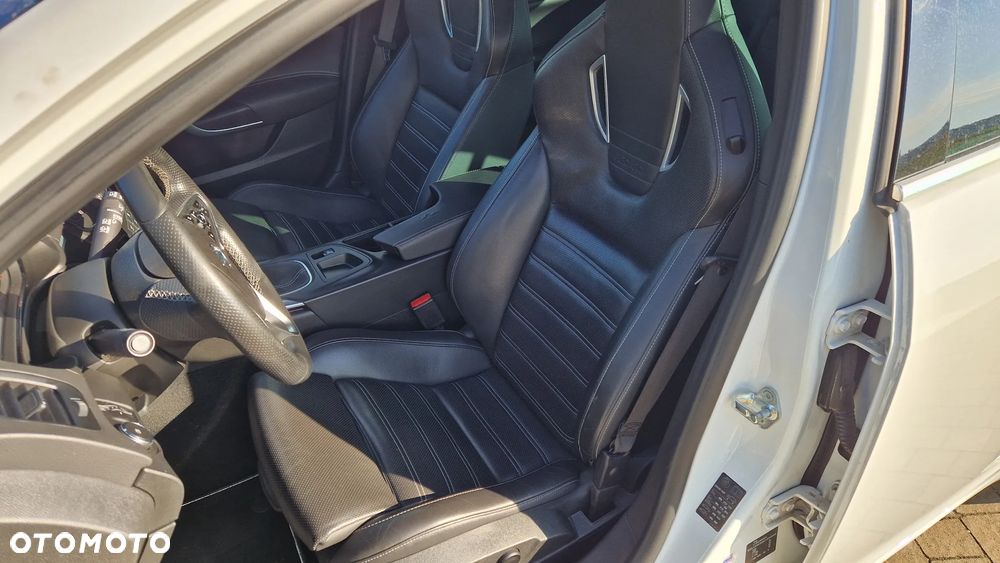 Opel Insignia 2.8 T V6 OPC EU6 - 13