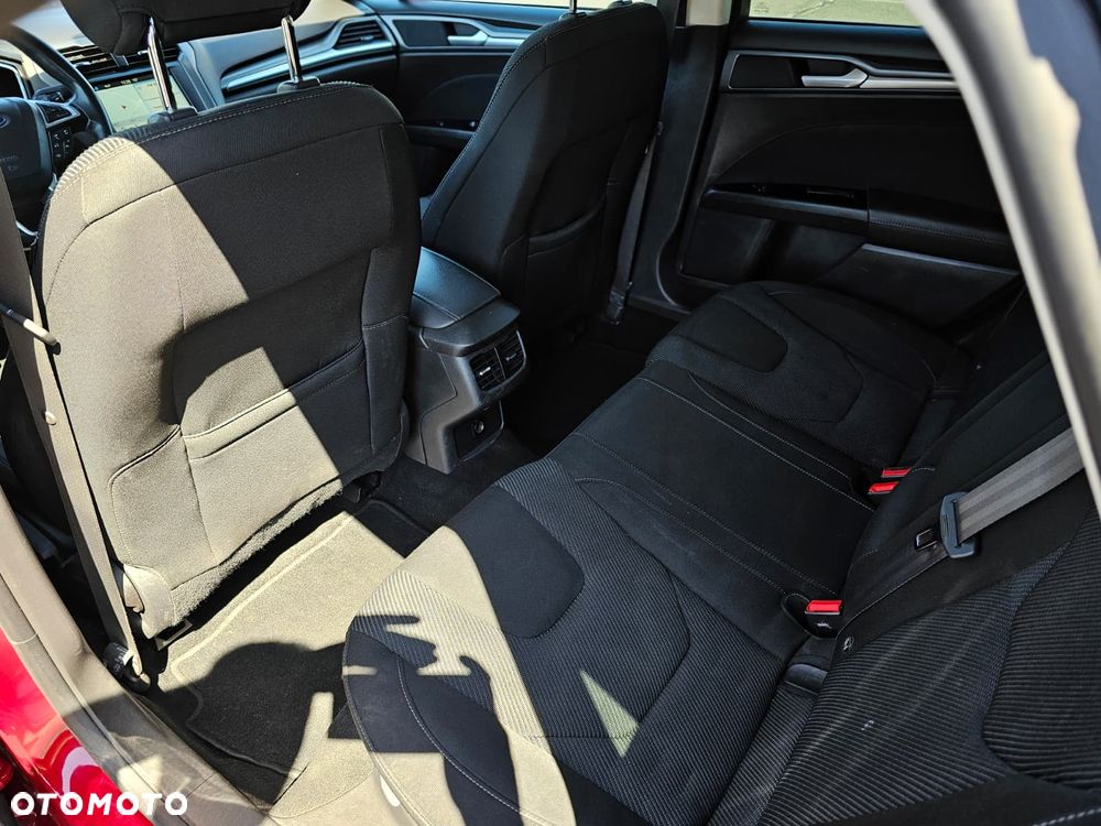 Ford Mondeo 2.0 TDCi Titanium - 20