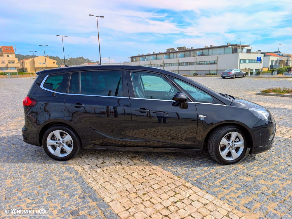 Opel Zafira - 4