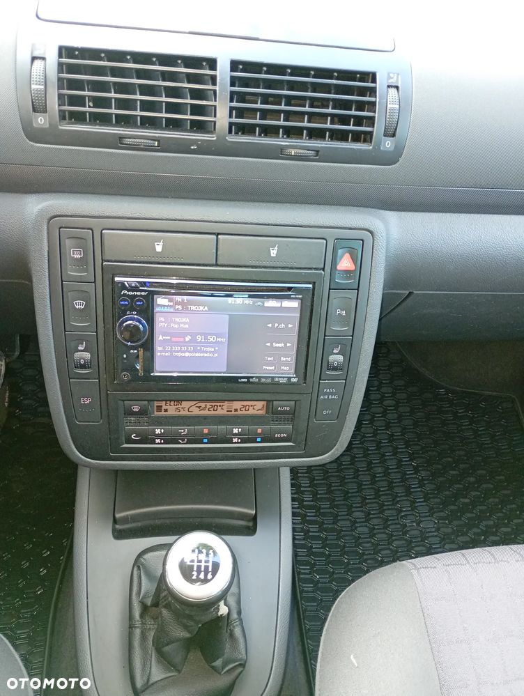 Seat Alhambra 1.9 TDI Vigo - 11