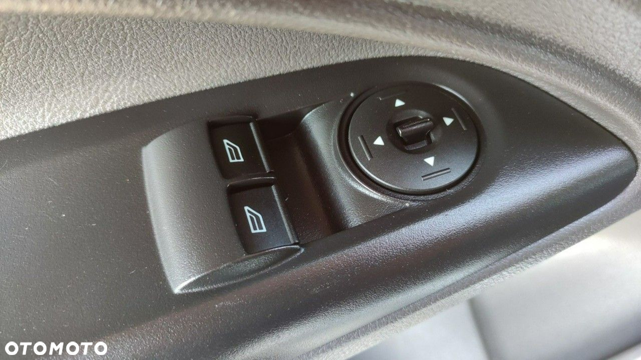 Ford transit-connect - 19