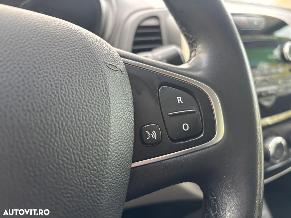 Renault Captur dCi EDC Zen - 22