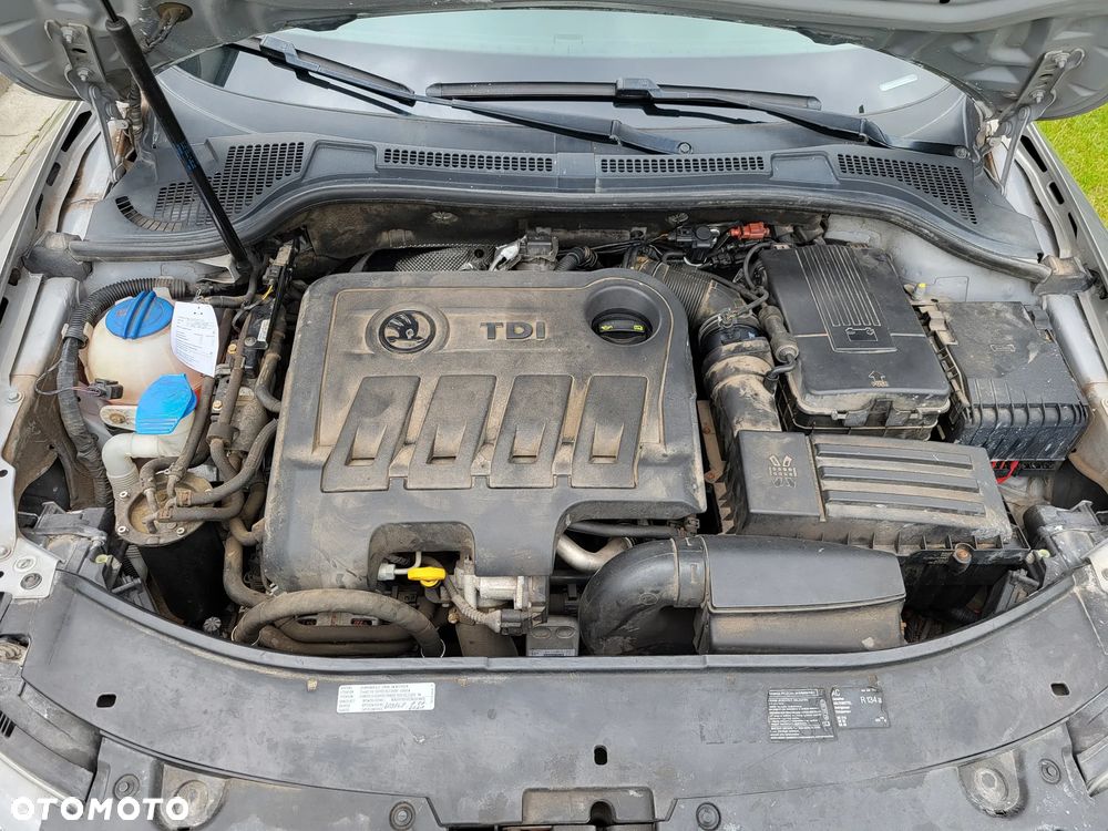 Skoda Superb 2.0 TDI Exclusive - 25