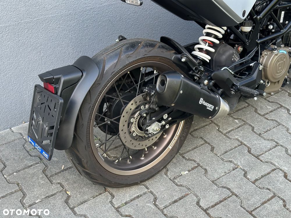 Husqvarna Vitpilen - 25