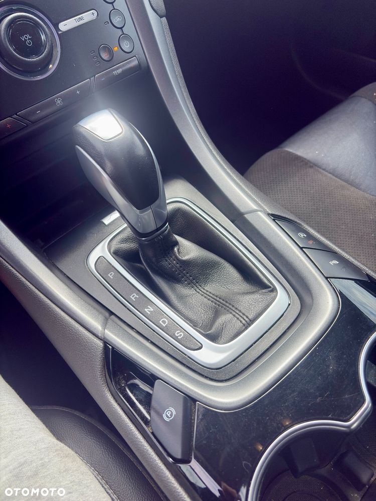 Ford Mondeo 2.0 TDCi ST-Line PowerShift - 14