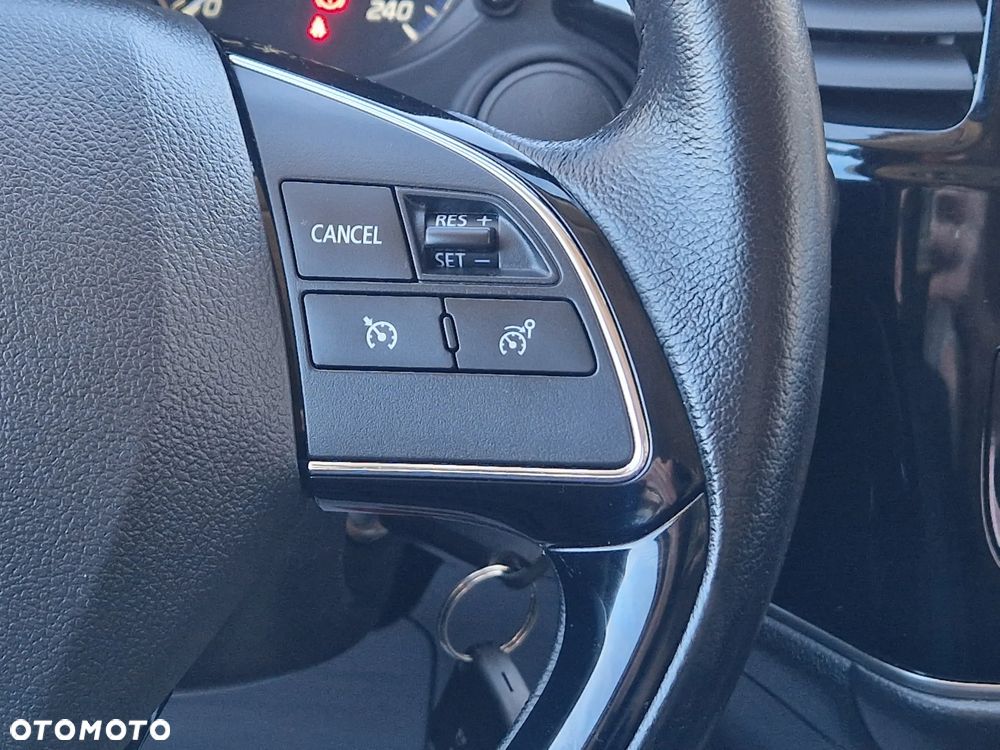 Mitsubishi Outlander 2.0 2WD Diamant - 21