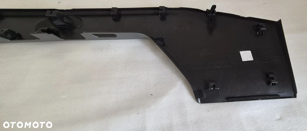 BLENDA TYLNA KLAPY BAGAŻNIKA TOYOTA BZ4X 2022- 76801-42300 - 9